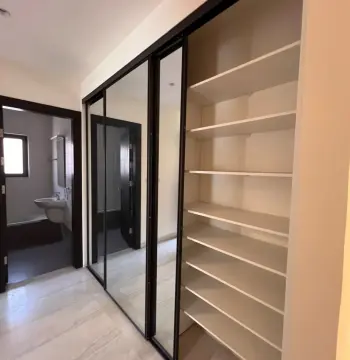 Three bedroom apartment for rent in Abdoun #9952