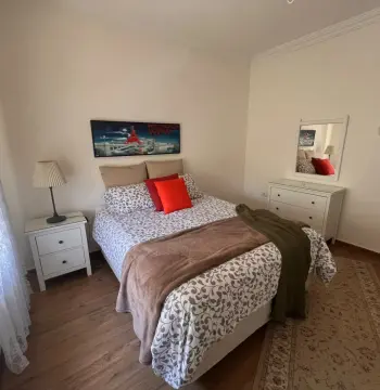 Three bedroom apartment for rent #9878