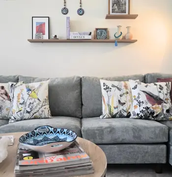 Spacious 3-Bedroom Furnished Apartment for Rent in 3rd Circle, Amman #7108