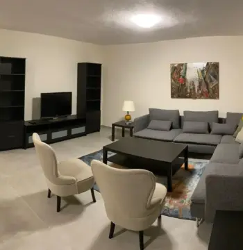 Furnished apaerment for rent in Al Shmesani #4952