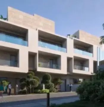 Villa for sale in Airport Road