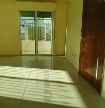 Apartment for rent in Gardens Street