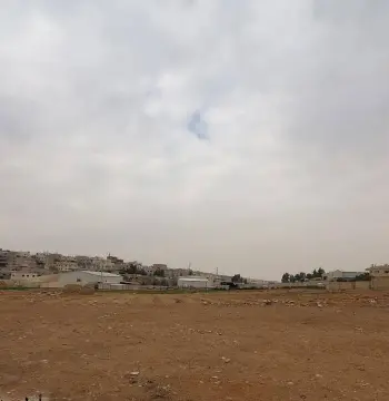 أرض للبيع في Al Autostrad