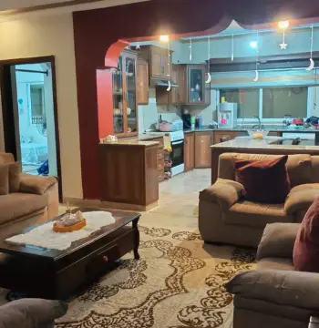 شقة للإيجار في Al Eiadat Circle