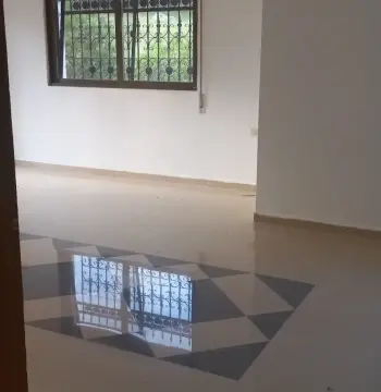 شقة للإيجار في Shafa Al-Amriya