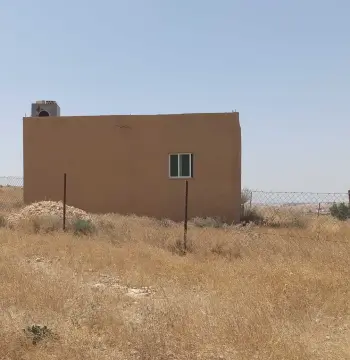 أرض للبيع في lob