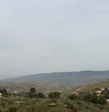 أرض للبيع في Tal Al-Rumman