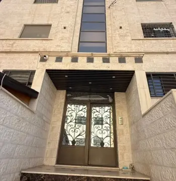 Apartment for sale in Jabal Al Zohor