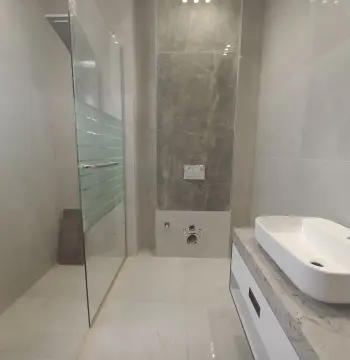 Apartment For Sale In Um Al Summaq #3830