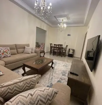 شقة للإيجار في ام زويتينة