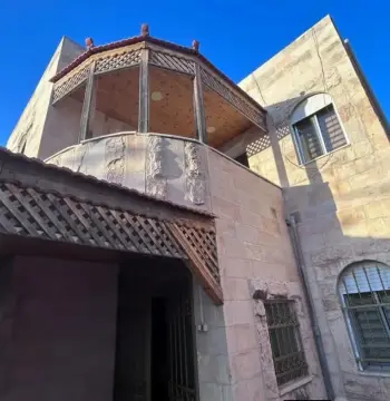 Villa for sale in Mahes