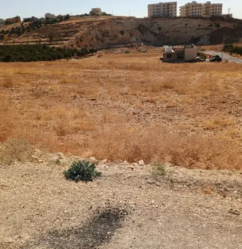 أرض للبيع في حسبان