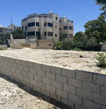 أرض للبيع في جبل الحسين