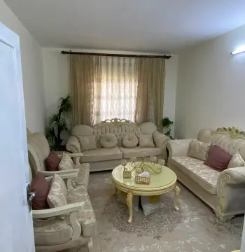 شقة للبيع في Aban