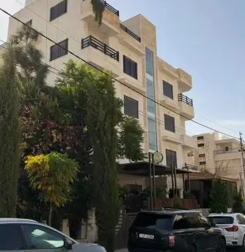 Apartment for sale in Jabal Al Hussain