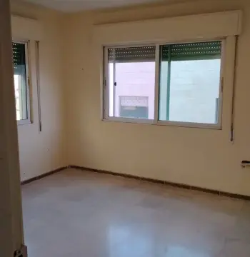 شقة للبيع في ضاحية الامير حسن