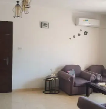 شقة للبيع في ماركا