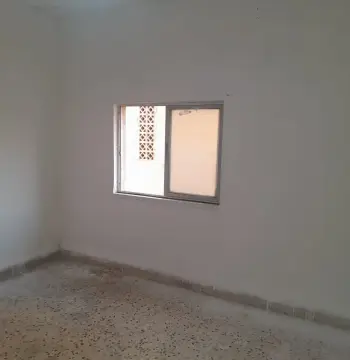 شقة للإيجار في الهاشمي الشمالي