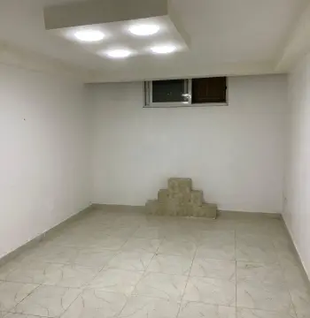 شقة للإيجار في الهاشمي الشمالي