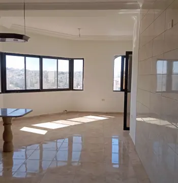 Apartment for rent in Gardens Street