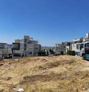 Land for sale in Al Thuhir