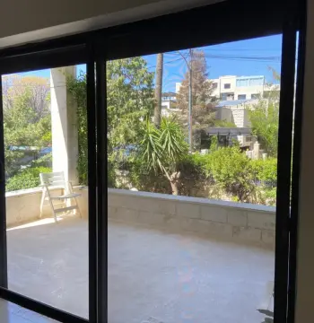 Three bedroom apartment for rent in Abdoun #3642