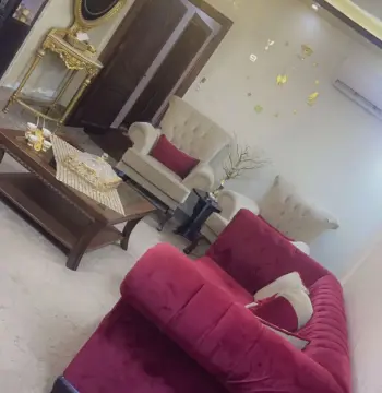 شقة للبيع في Al Hay Al Sharqy