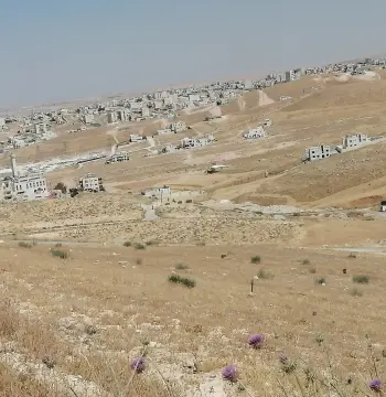أرض للبيع في Graiba