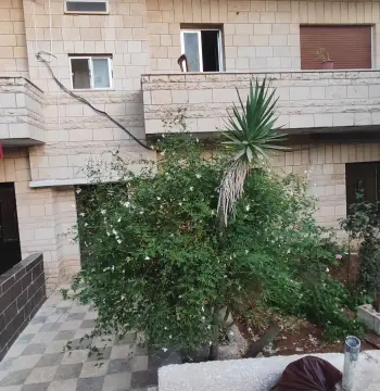 شقة للبيع في أخرى