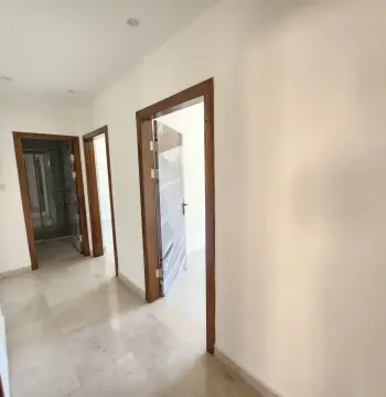 Apartment For Sale In Um Uthaina #3378